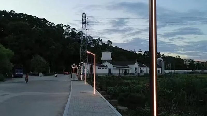 线条灯加盟，选对品牌比选低价更重要